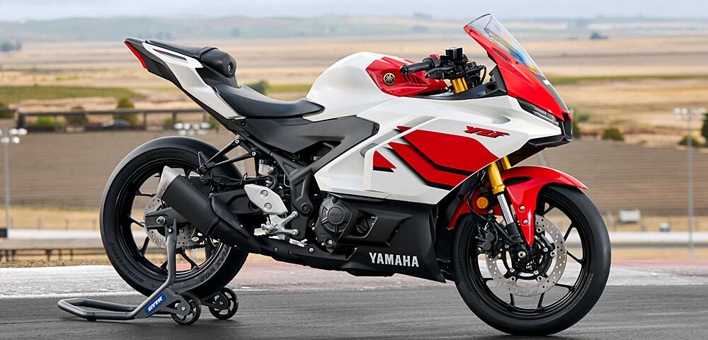 スーパースポーツ「YZF-Rシリーズ」70周年記念モデル発売~YZF-R3、YZF-R25~ スーパースポーツ「YZF-Rシリーズ」70周年記念モデル発売~YZF-R3、YZF-R25~